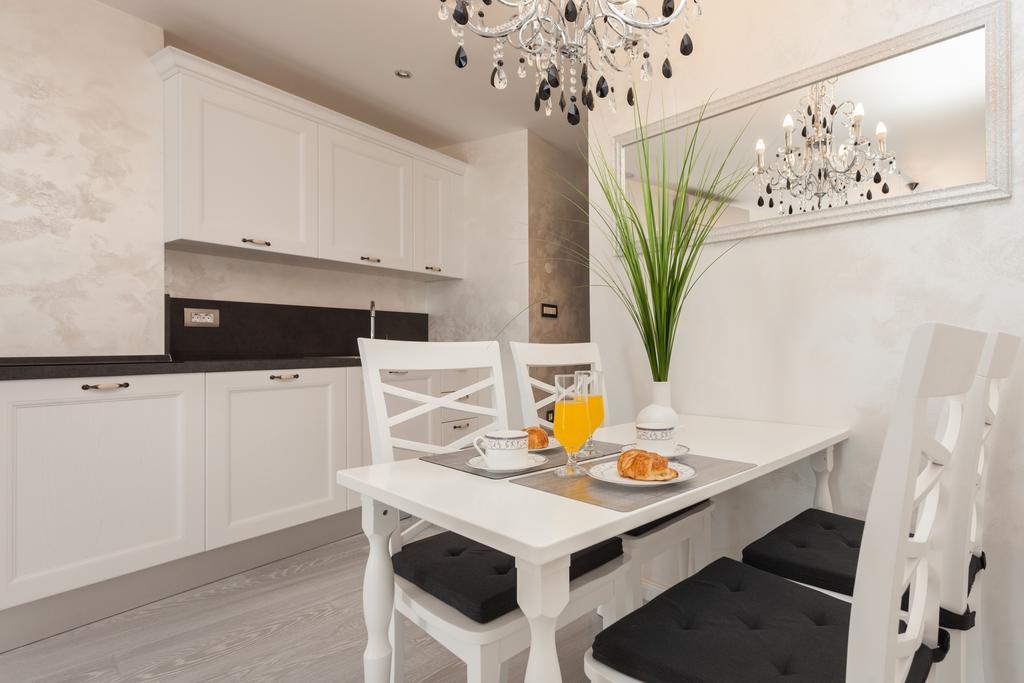 Royal Apartments Rovinj Luaran gambar