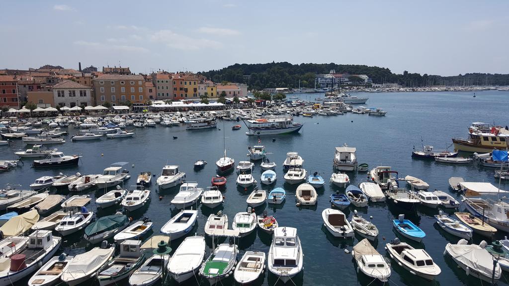 Royal Apartments Rovinj Luaran gambar